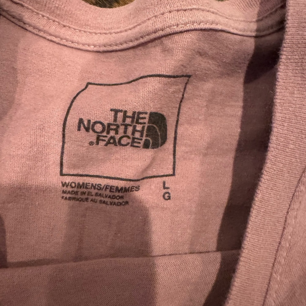 The North Face Women's  Short Sleeve Tee - Picture 3 of 4